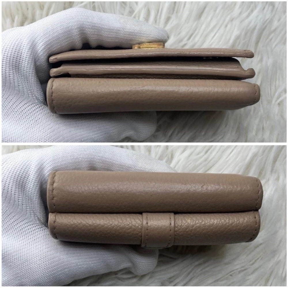 Saint Laurent Taupe Leather Wallet with Gold Logo - Picture 4 of 12